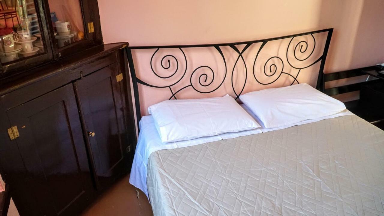 הוילה סימי Moschos Mansion מראה חיצוני תמונה